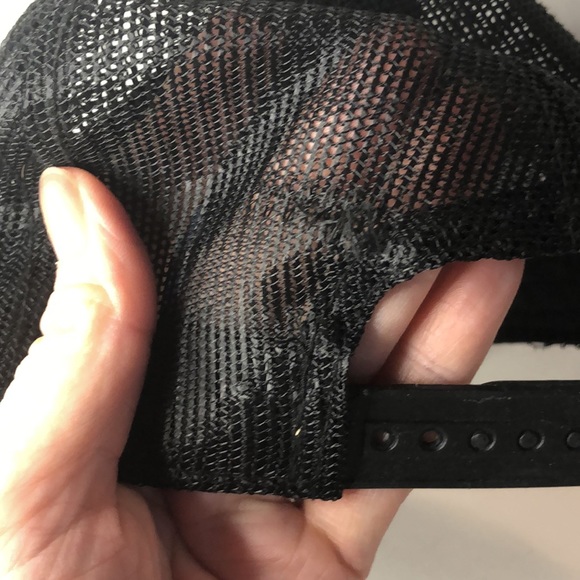 Back Realtree Fishing Mesh Snapback - Picture 4 of 4